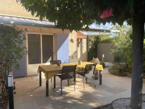 Mazet provencal au coeur des Alpilles La Rêverie